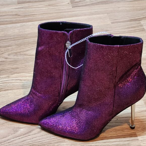 🔥NWT Nine West Iridescent Fuchsia "Tryin" Silver Stiletto Booties Size 7 - Picture 3 of 16